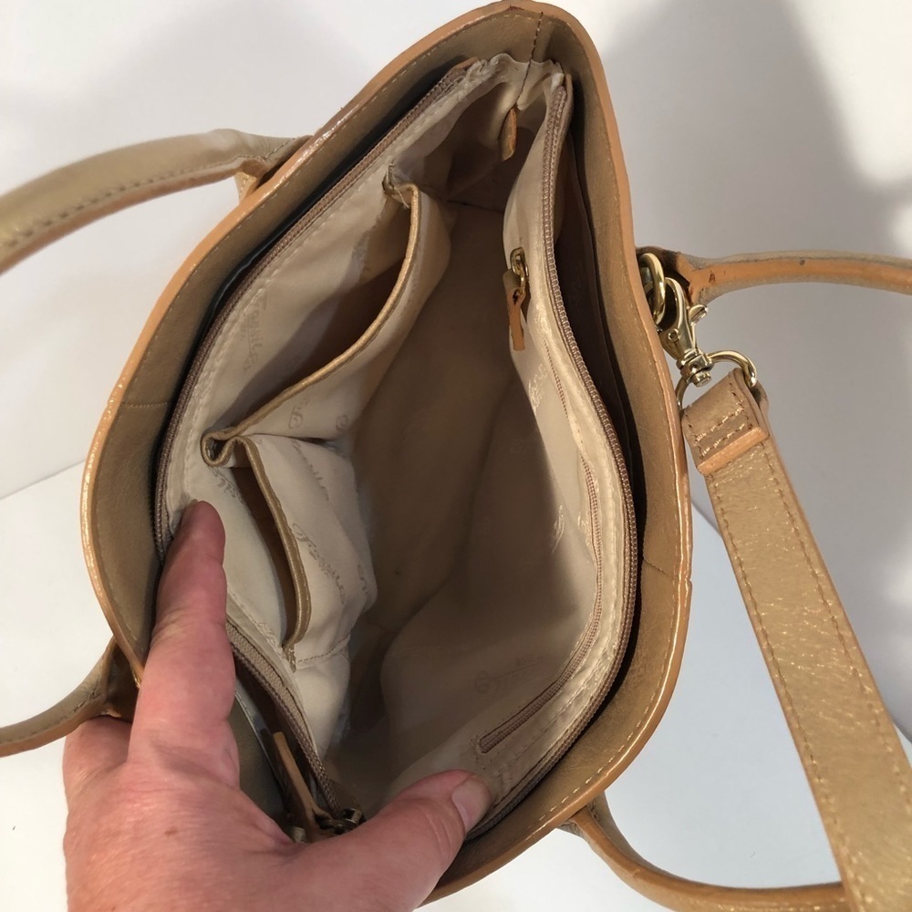 FOSSIL Gold Metallic Convertible Hand/Shoulder Bag - Picture 4 of 6